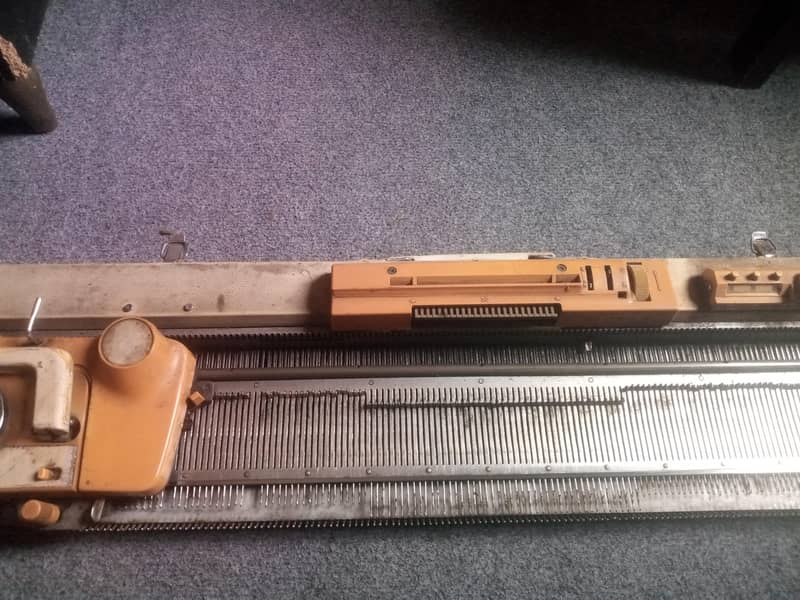 singer knitting machine 4