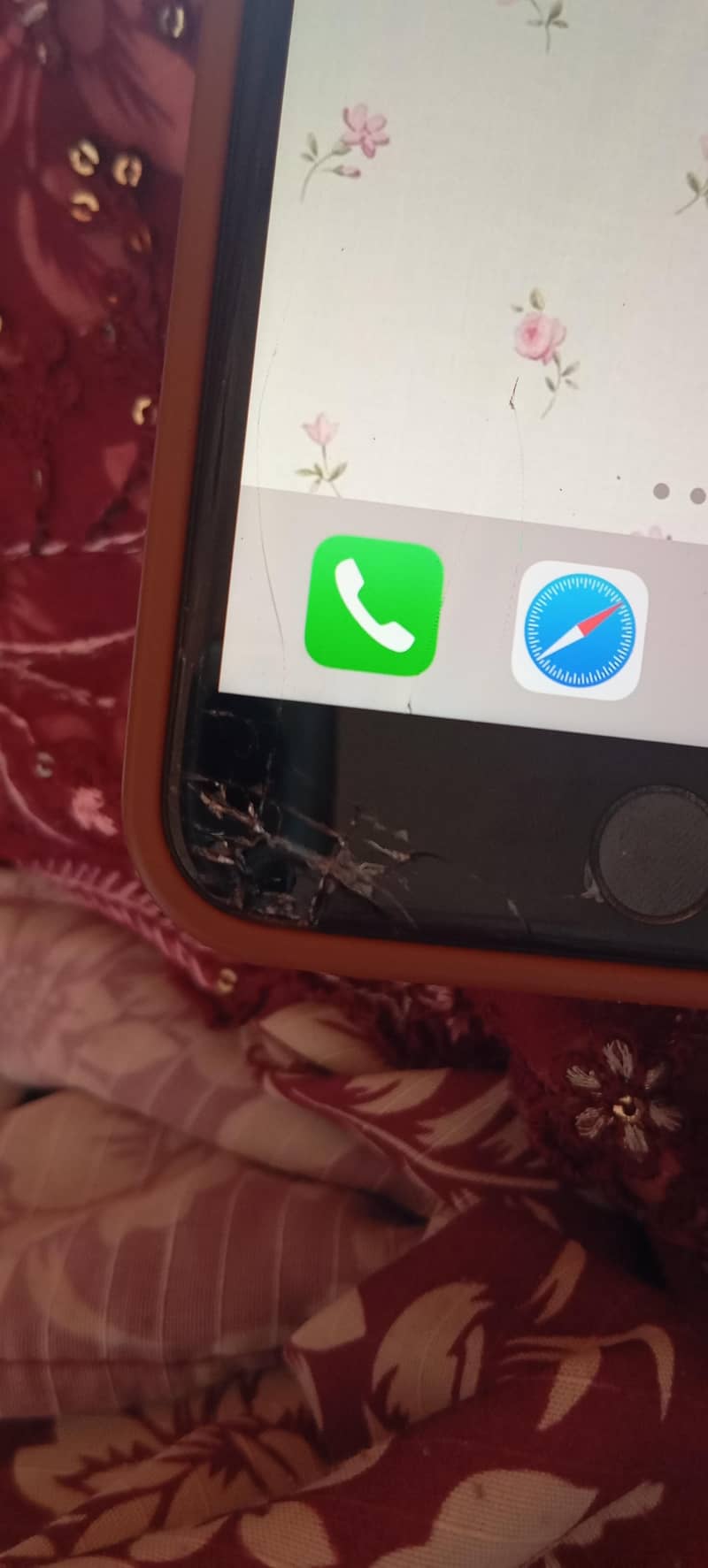 Apple iPhone 8 Plus 0