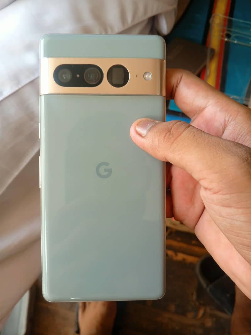 Google pixel 7 pro 11