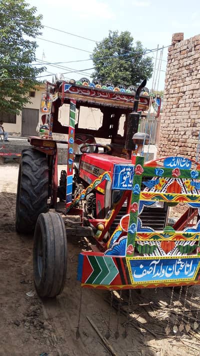 For sale 260 Tractor model 2015