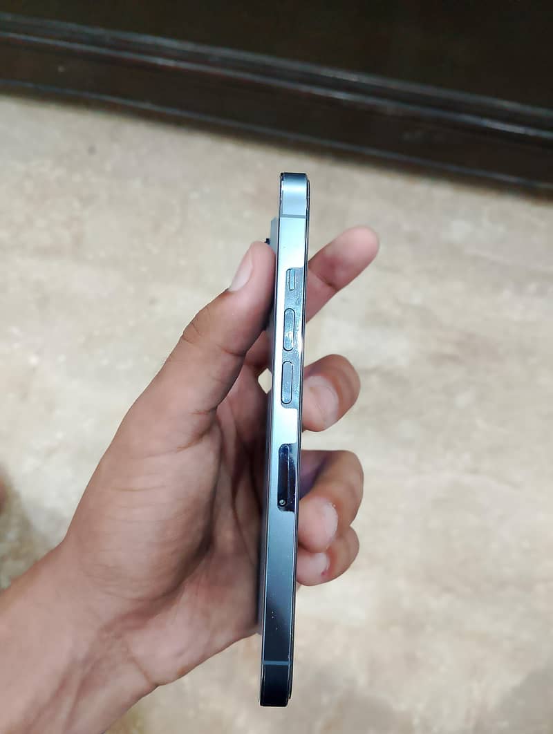 Apple iPhone 13 Pro 5
