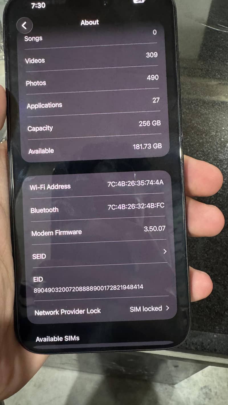 Apple iPhone 15 Pro Max 2