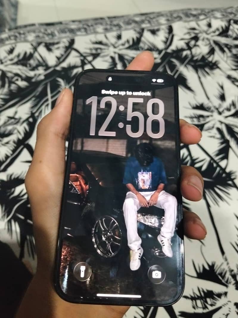 Apple iPhone 14 Pro 1