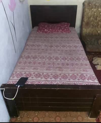 2 single bed with molty foam