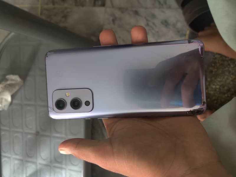 One Plus 9 5g 7