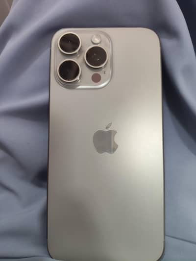 Apple iPhone 15 Pro Max condition 10by10 hy