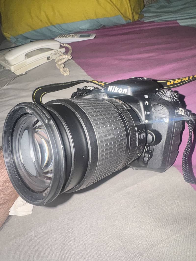 Nikon D7100 camera 0