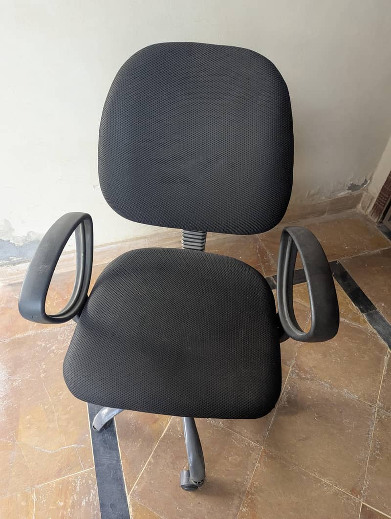 Chair 0