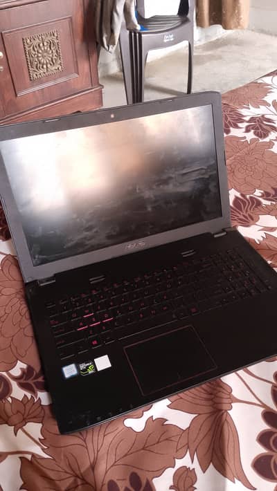 Asus i5 6th 8gb ram GTX 9602gb card