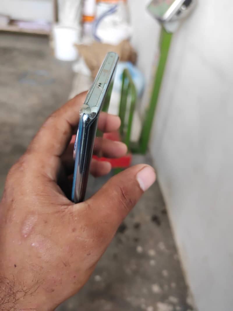 Infinix Zero 40 4