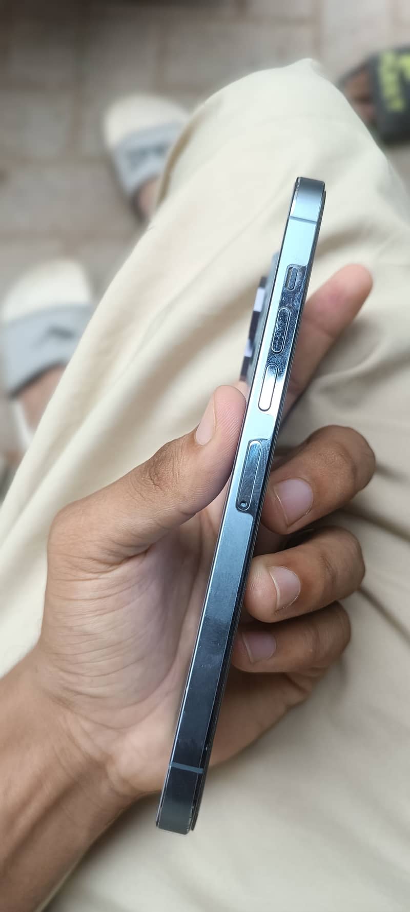 Apple iPhone 13 Pro Max 1