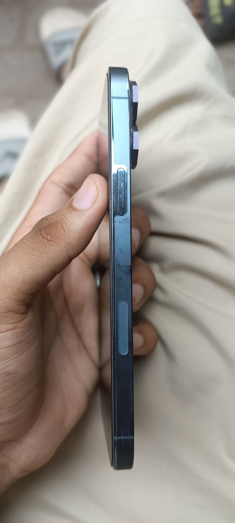 Apple iPhone 13 Pro Max 2