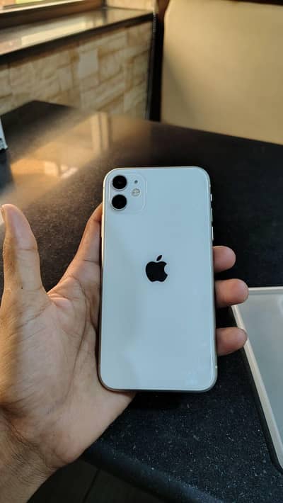 Apple iPhone 11