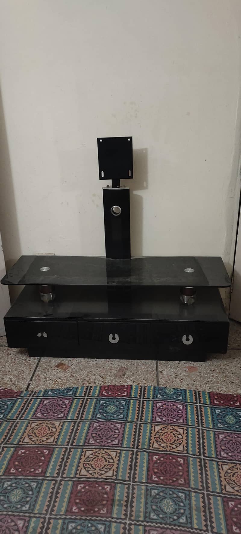 tv console 0
