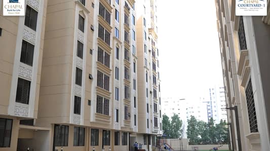 2 BED DD FLAT IS AVAIALBE FOR SALE IN COURTYARD-2, IN SCHEME 33 KARACHI, COURTYARD