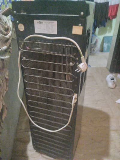 Title: Water Dispenser For Sale – Excellent Working Condition