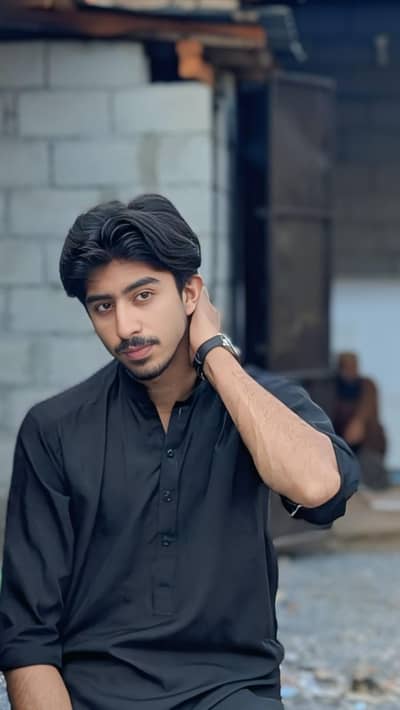 i need job i have an experiance of 5 years in camera monitering