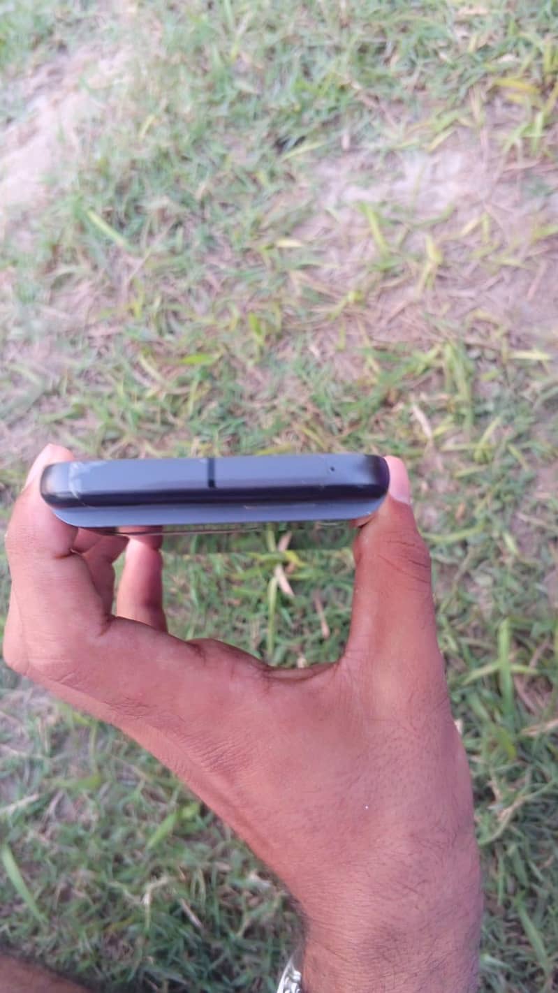 Google Pixel 8 1