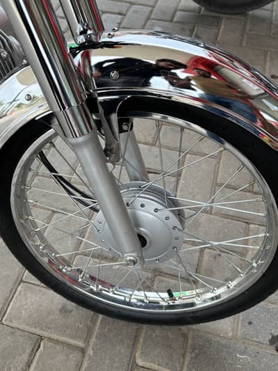 Honda CD70 (2026)