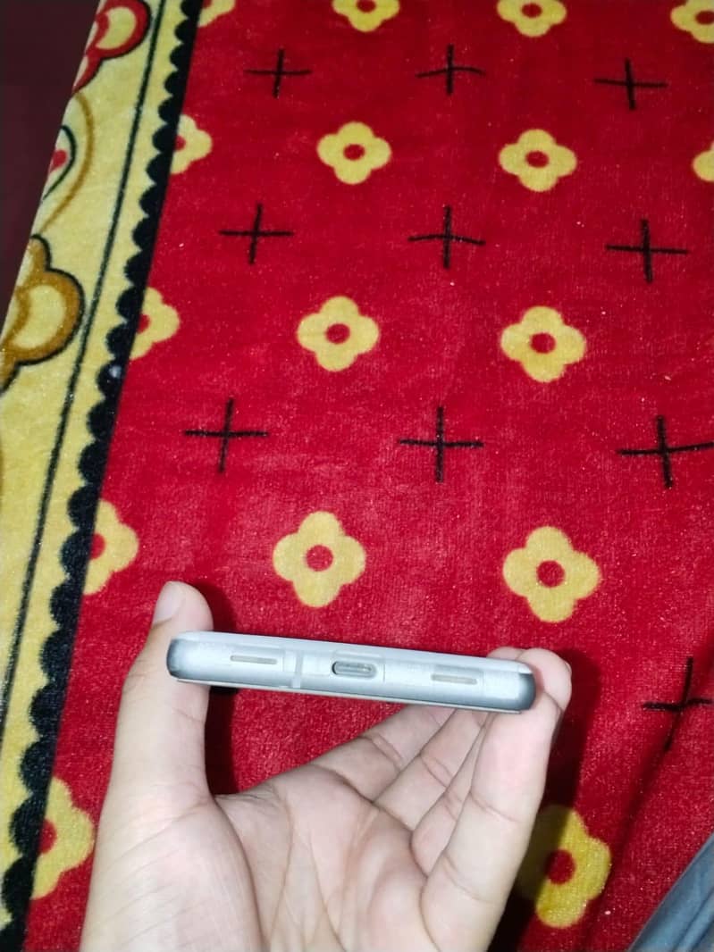 Google Pixel 7a 1