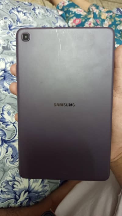 Samsung galaxy tab A 8