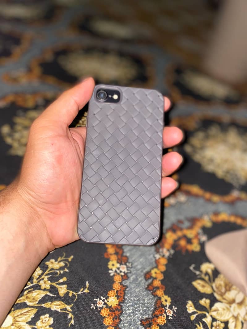 Apple iPhone 7 6
