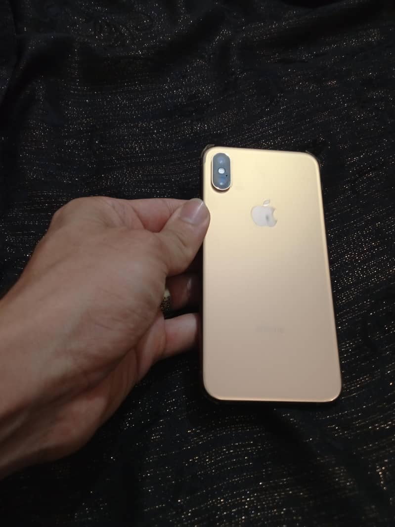 Apple iPhone XS (E SIM working ) 2