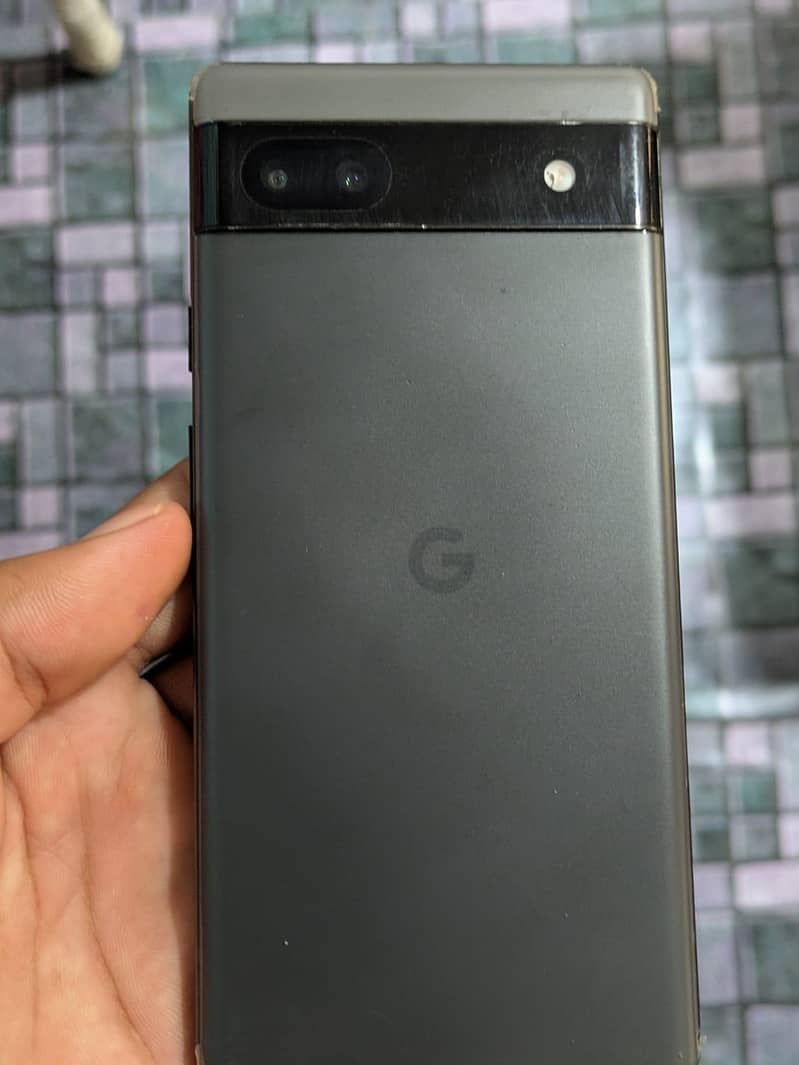 Google Pixel 6a 1