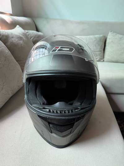 iD Helmet