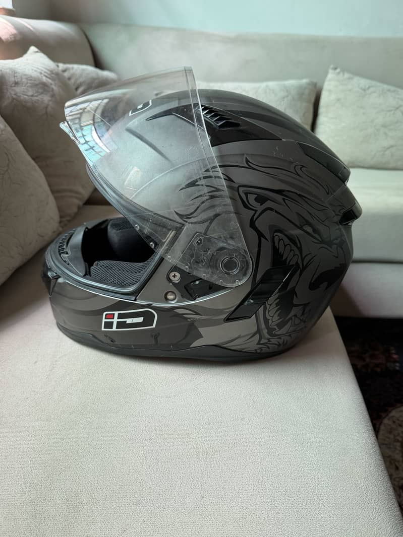 iD Helmet 4