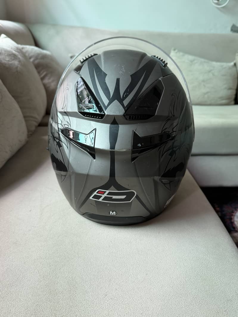 iD Helmet 6
