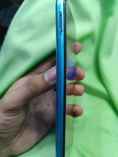 Realme C25
