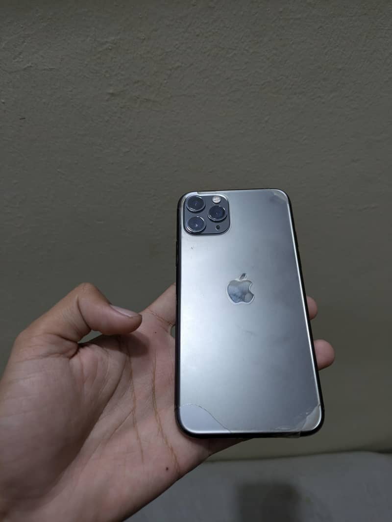 Apple iPhone 11 1