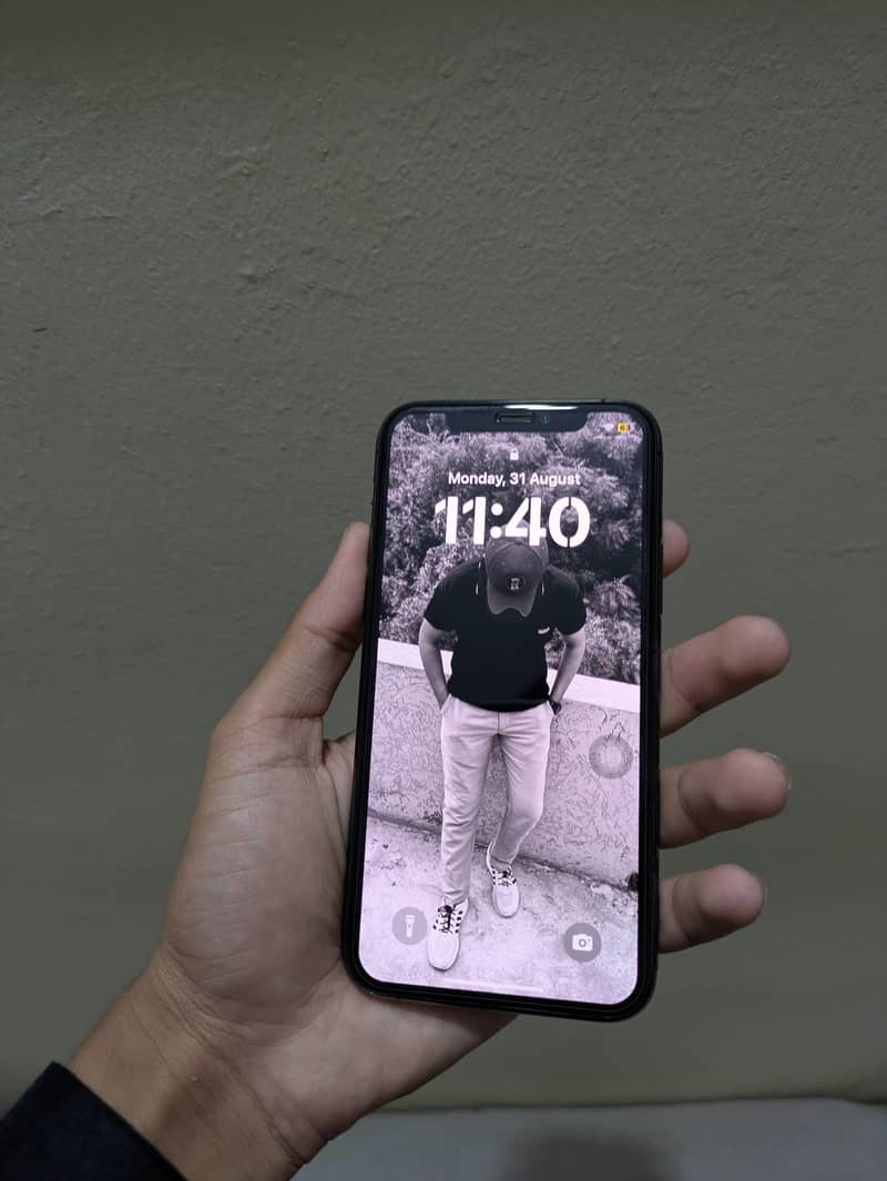 Apple iPhone 11 6