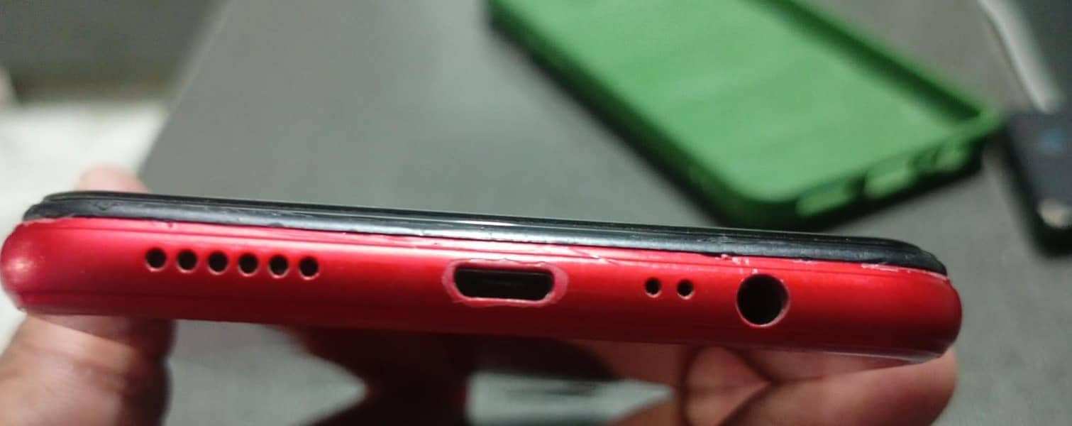 OPPO A3s 4