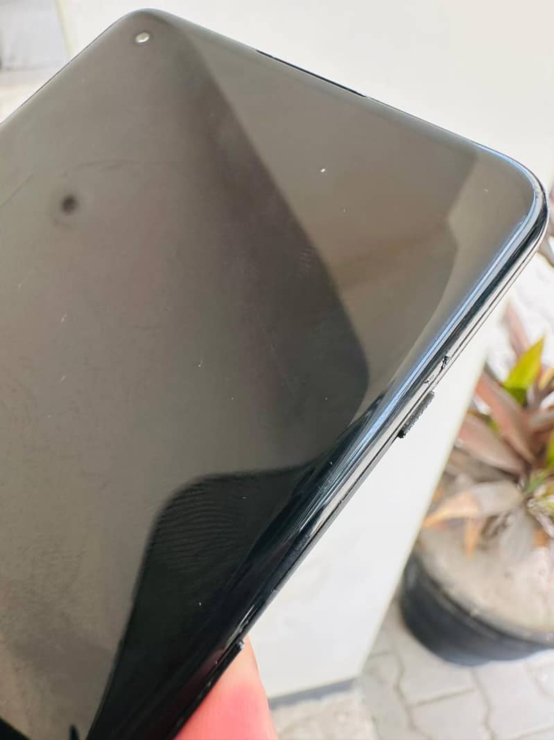 One Plus 10 Pro 1