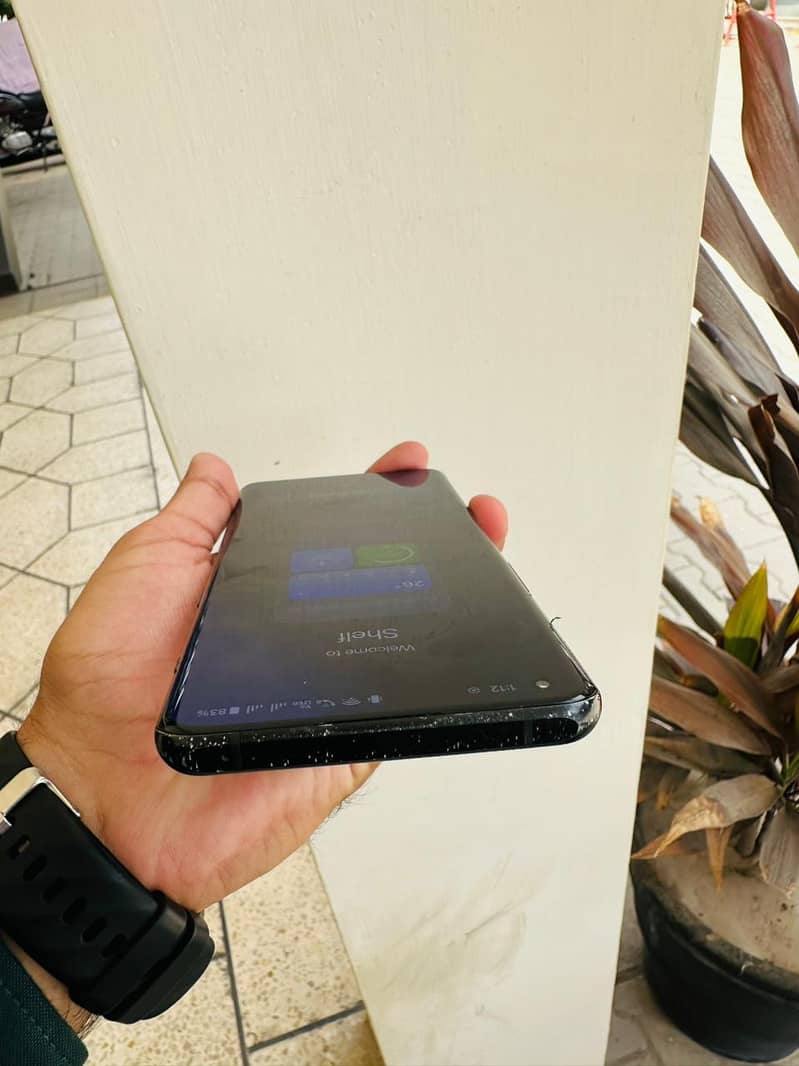 One Plus 10 Pro 5