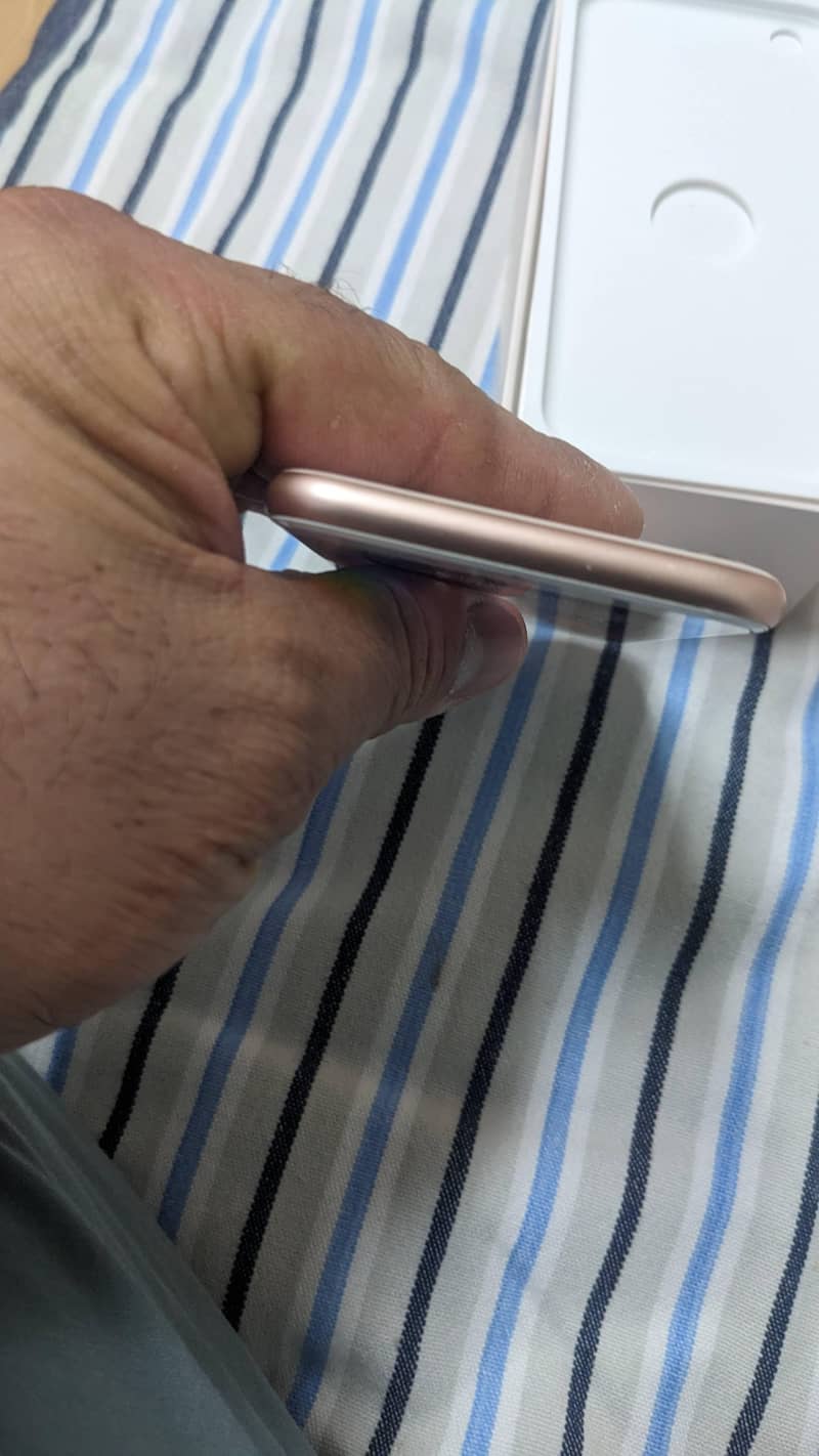 Apple iPhone 8 11