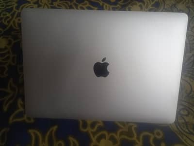 MACBook Pro 2020 A2251 13 inch Core i5 16gb Ram 512gb SSD