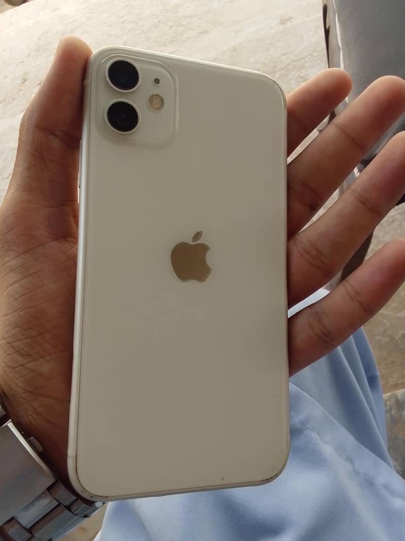Apple iPhone 11 2