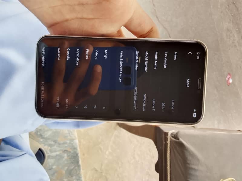 Apple iPhone 11 9