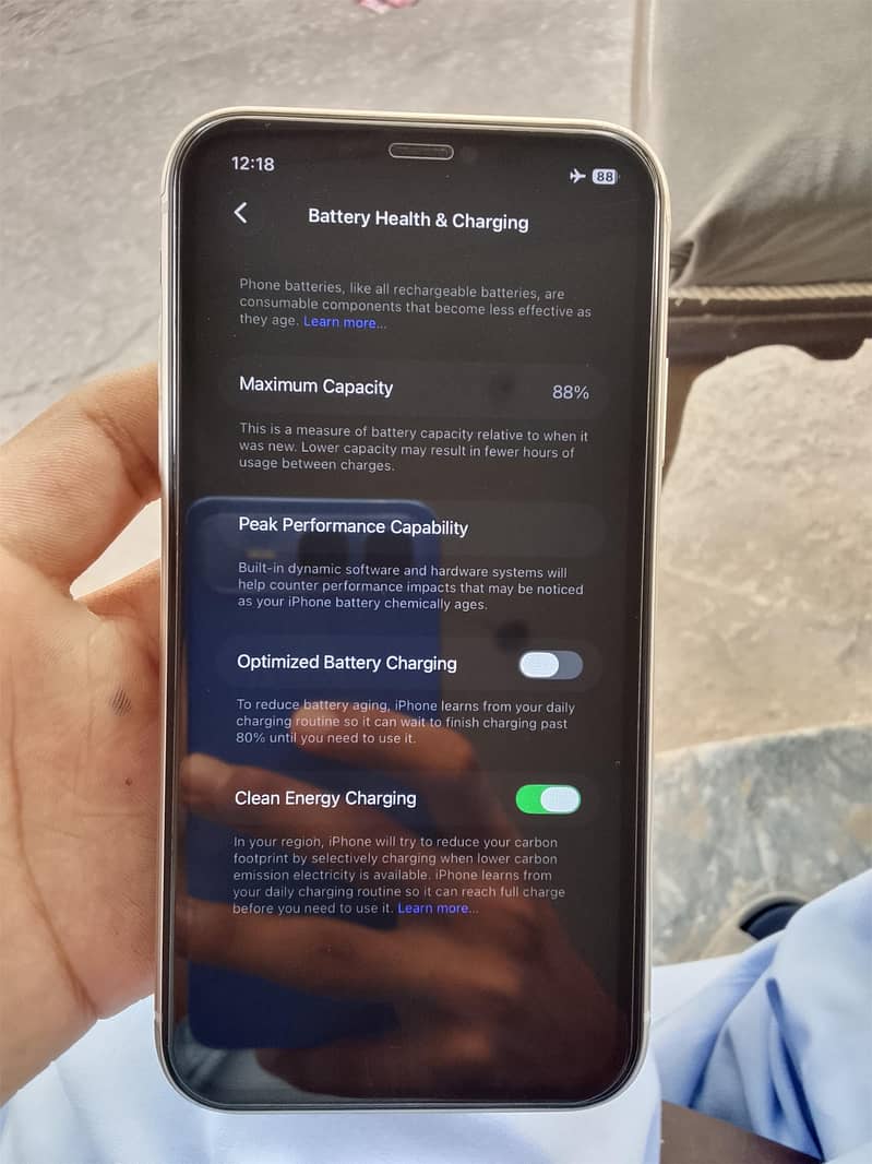 Apple iPhone 11 13