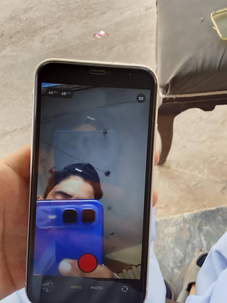 Apple iPhone 11 15