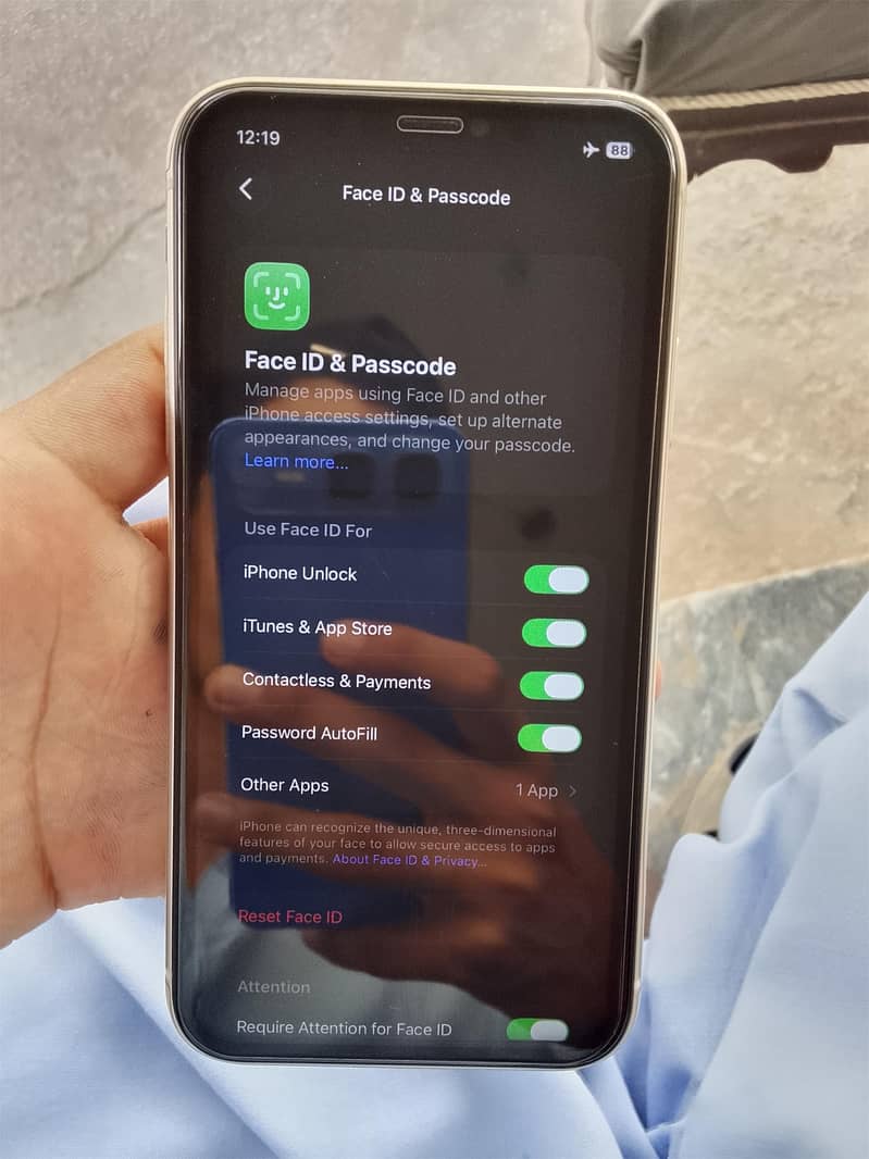 Apple iPhone 11 17