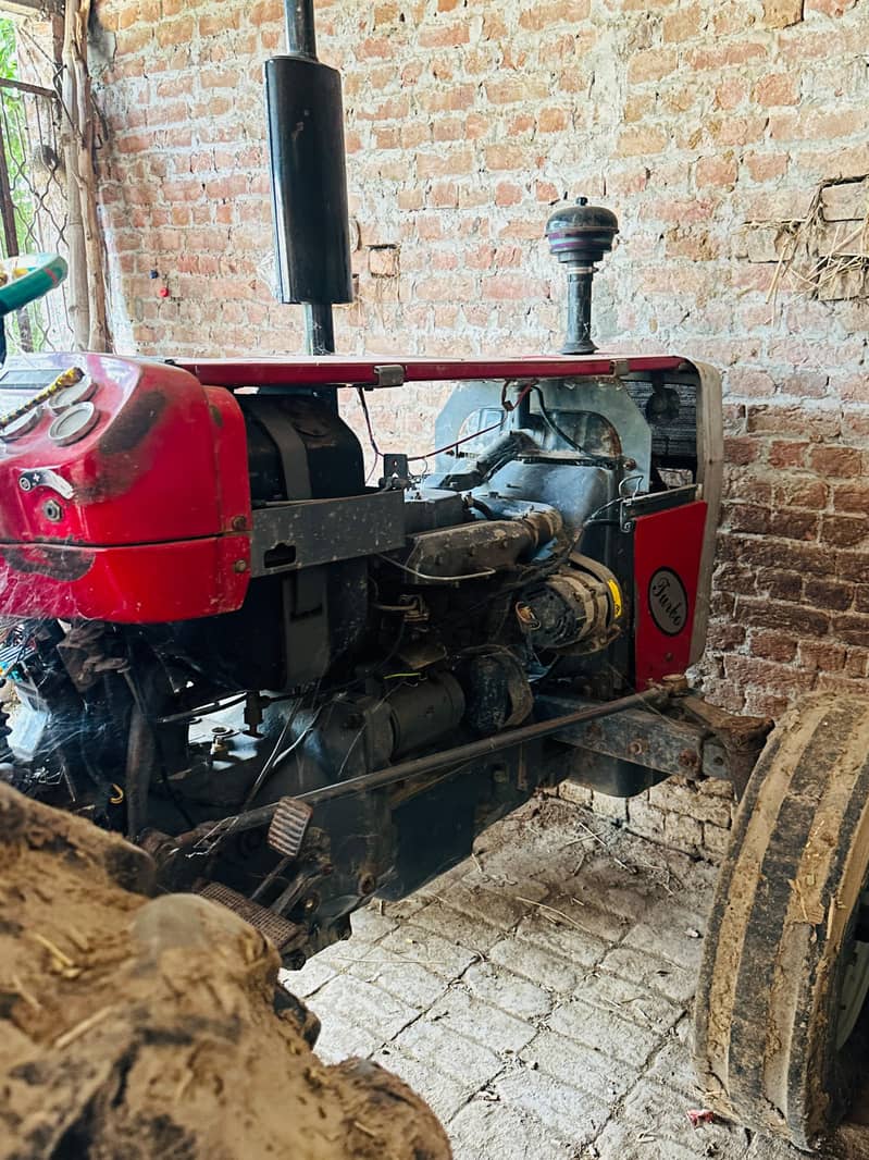 tractor 7