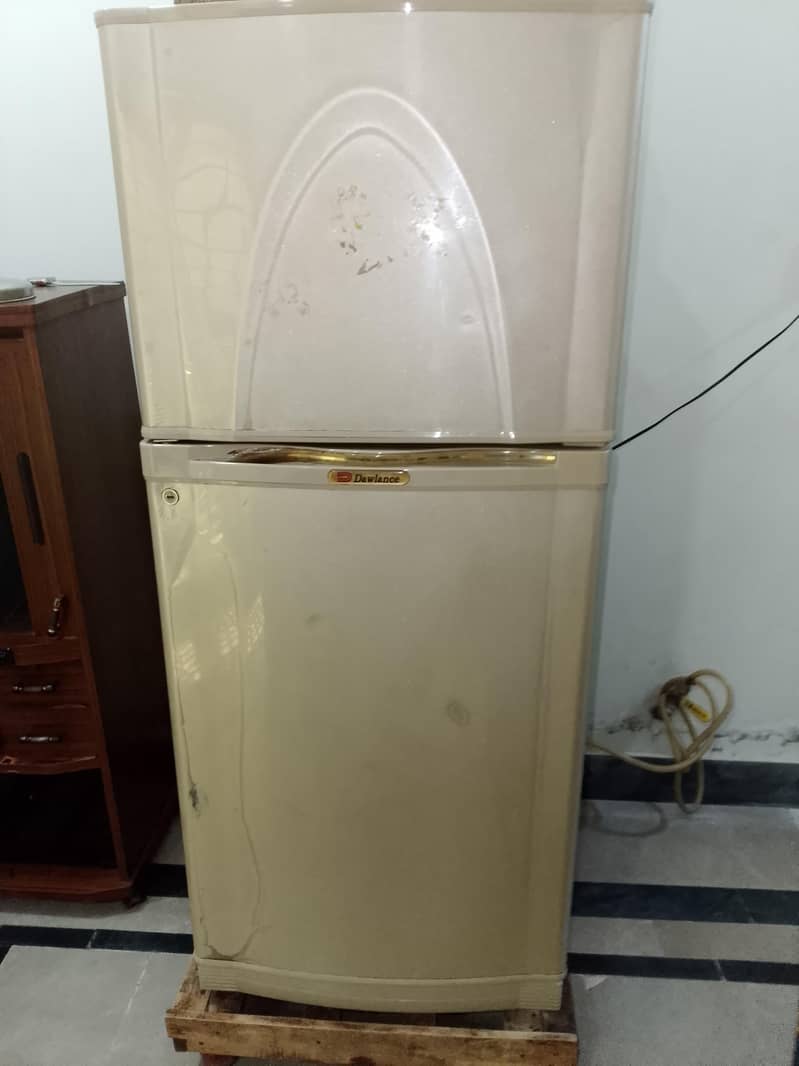 Dawlance refrigerator 0