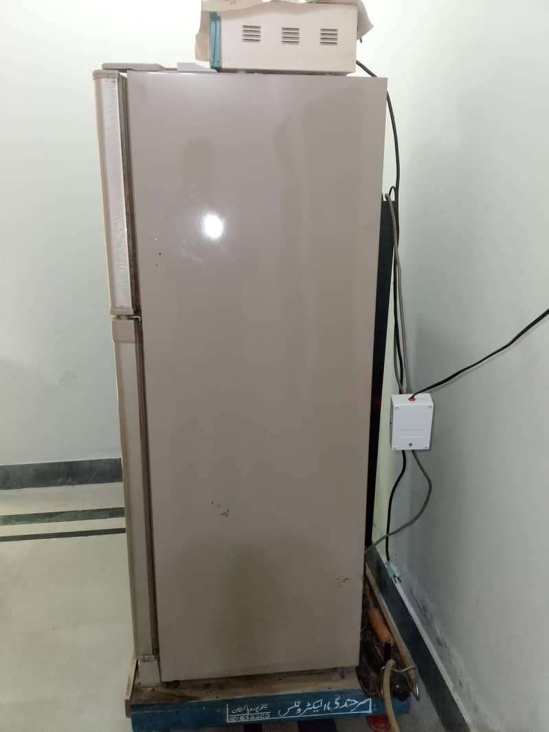 Dawlance refrigerator 1