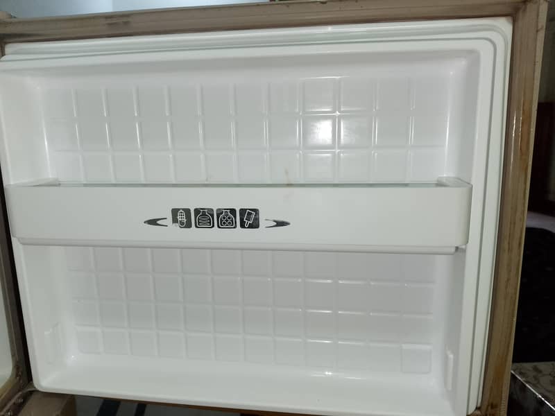 Dawlance refrigerator 5