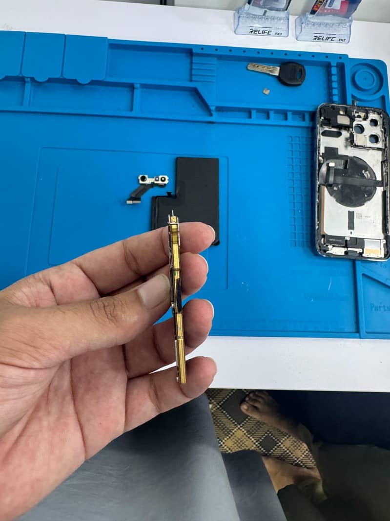 Apple iPhone 13 Pro Max 3