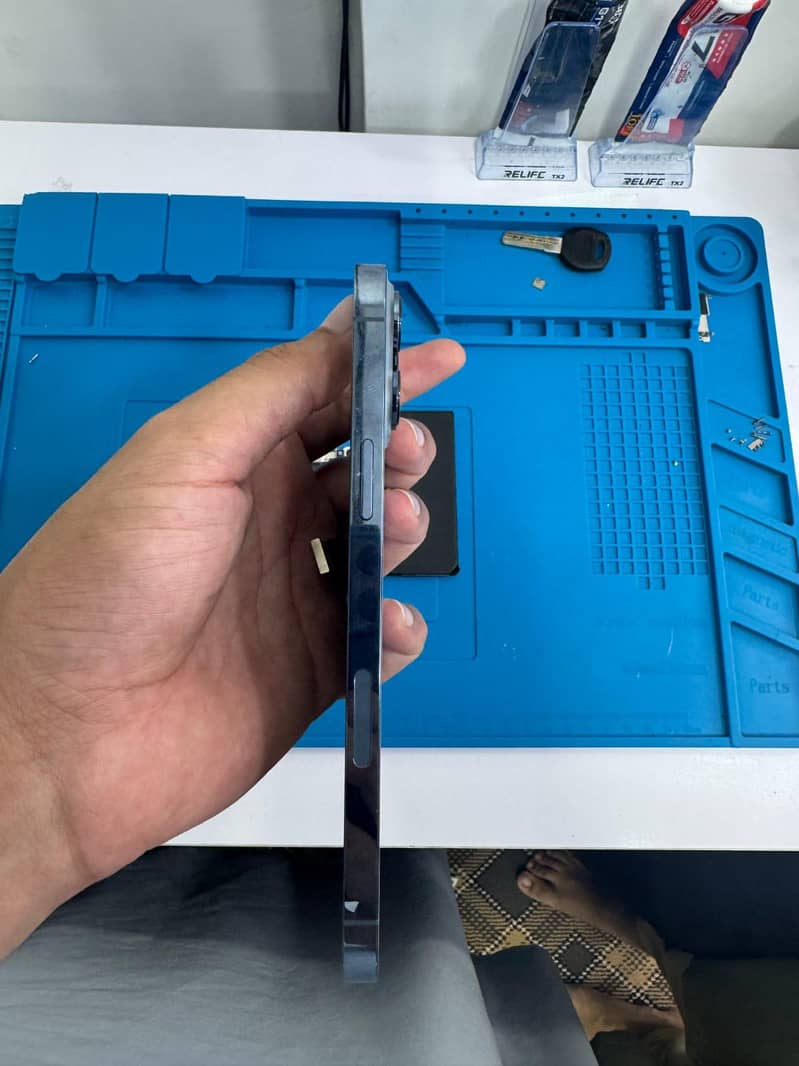Apple iPhone 13 Pro Max 5